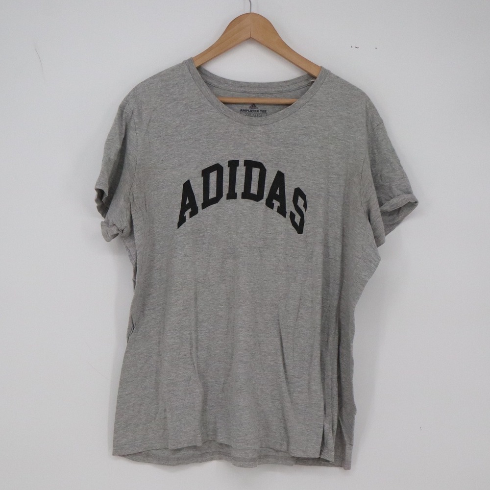 Adidas Amplifier Tee Mens 2XL Short Sleeve Graphic Heather Gray Sport Excellent